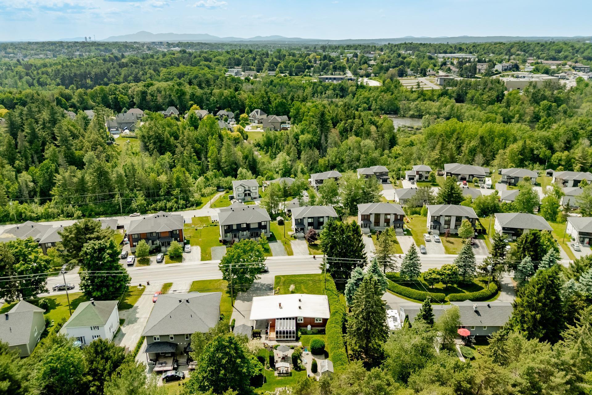 









3310


Rue Galt O.

,
Sherbrooke (Les Nations),




QC
J1H0A5

