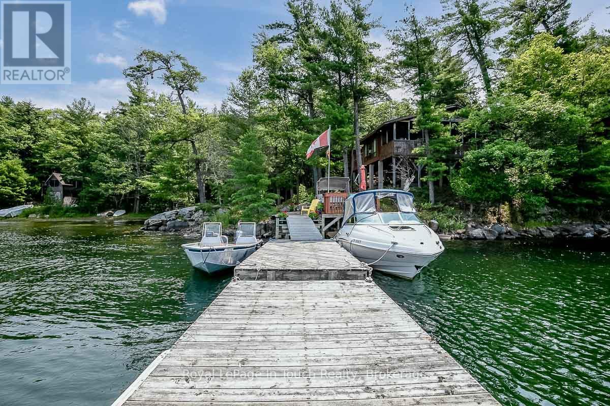 












B207-7 WAHSOUNE ISLAND

,
The Archipelago (Archipelago South),




Ontario
P2A1T4

