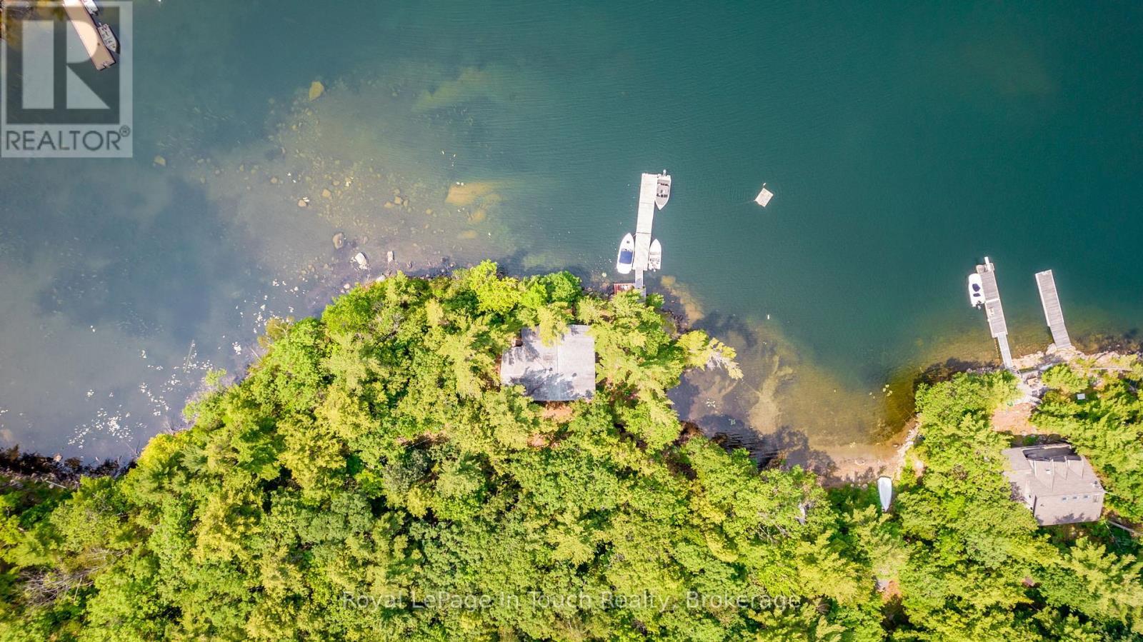 












B207-7 WAHSOUNE ISLAND

,
The Archipelago (Archipelago South),




Ontario
P2A1T4

