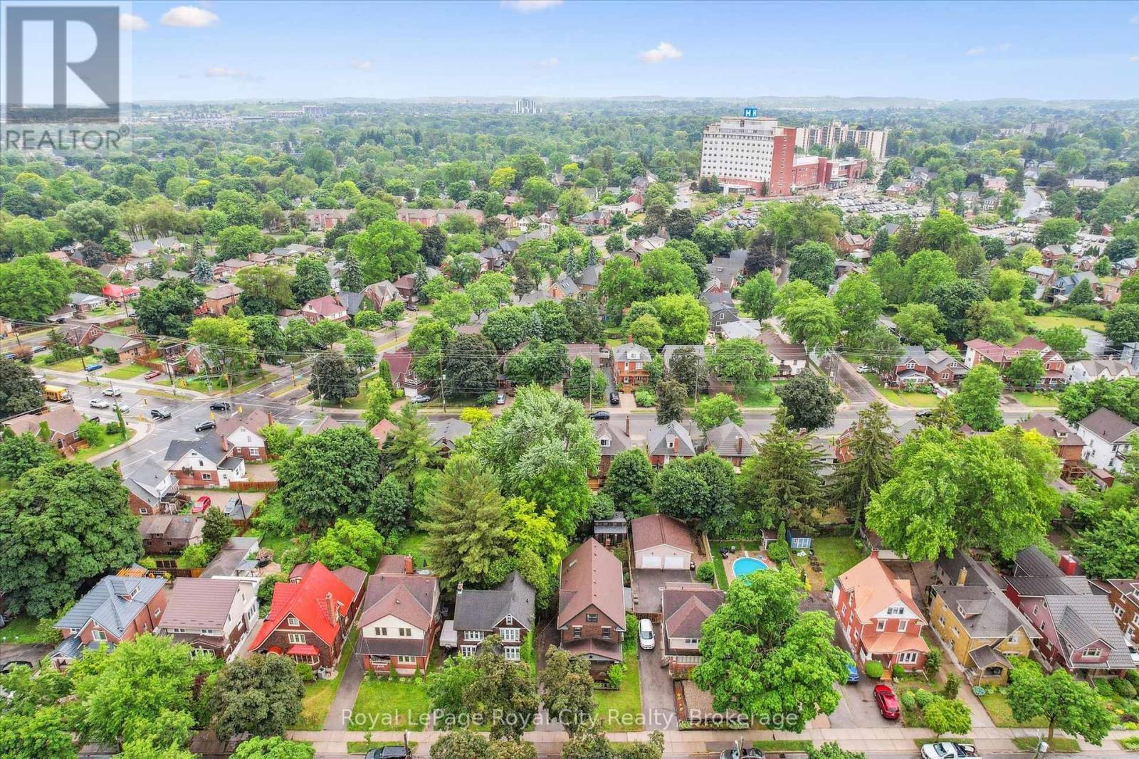 












37 BROCK STREET

,
Kitchener,




Ontario
N2M1X2

