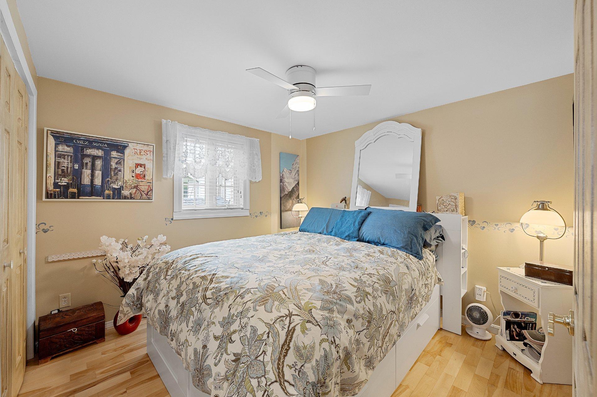 









528


Ch. des Habitations-des-Monts

,
Saint-Sauveur,




QC
J0R1R3

