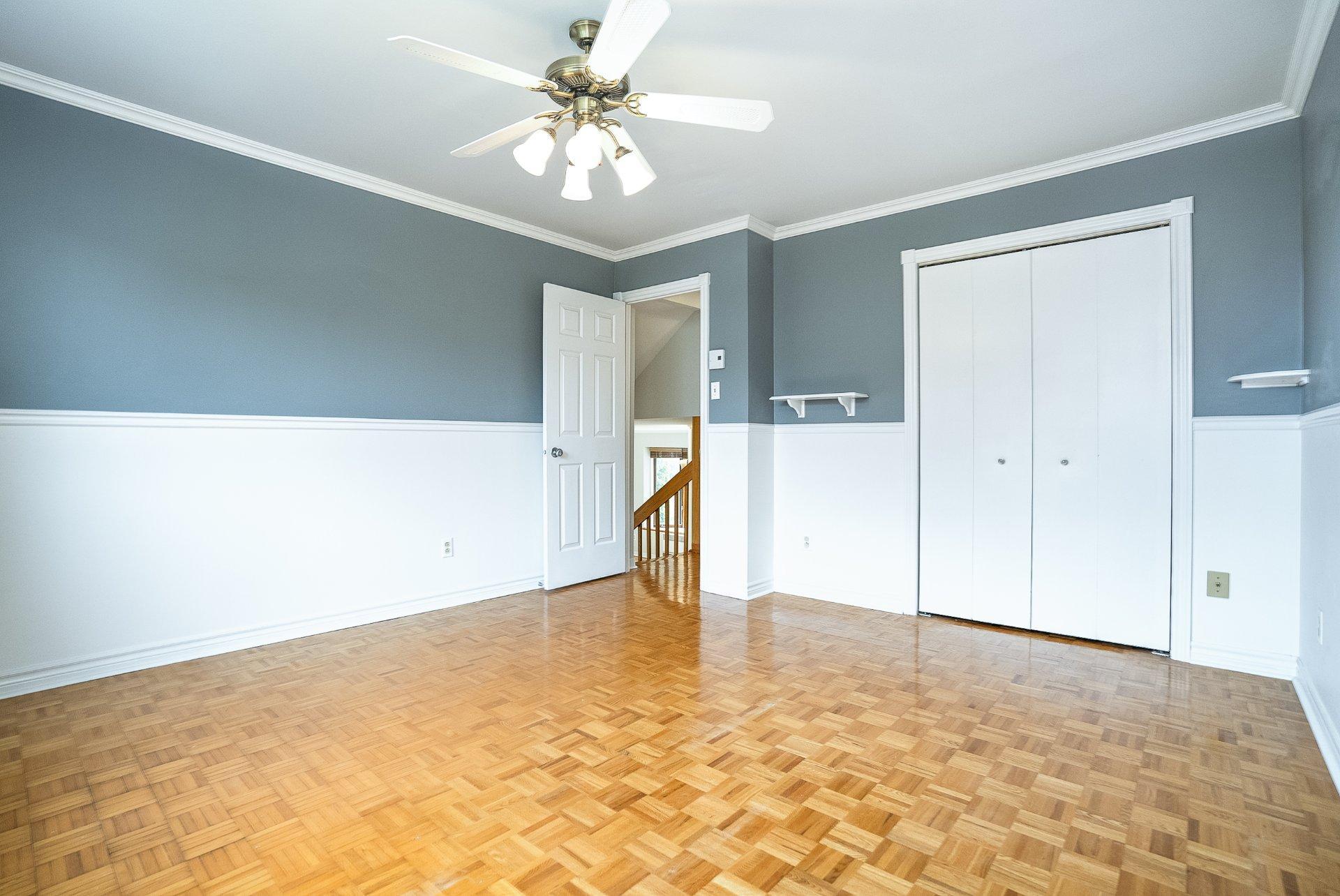 









5647


Rue Auclair

,
Brossard,




QC
J4Z1J4

