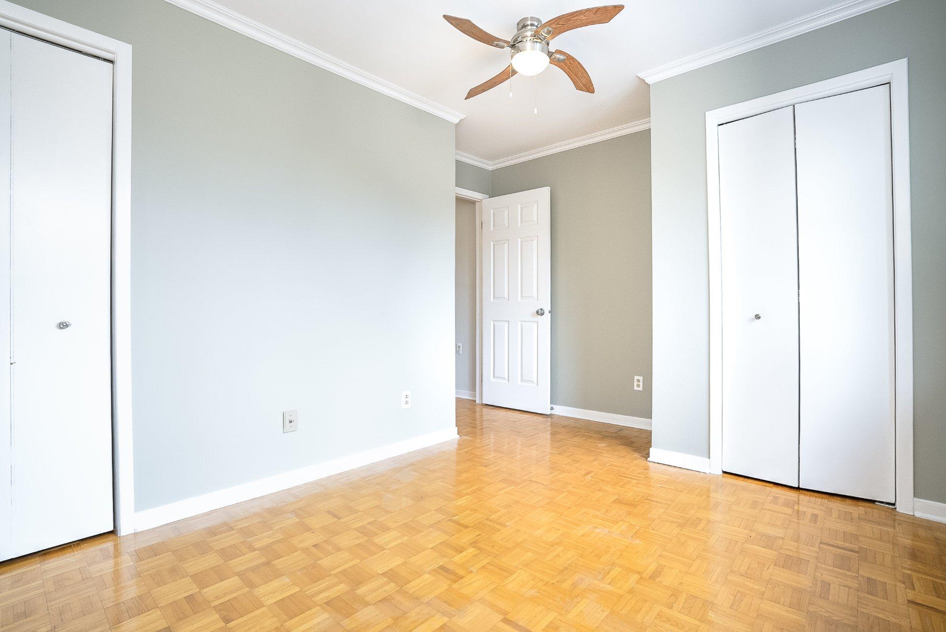 









5647


Rue Auclair

,
Brossard,




QC
J4Z1J4

