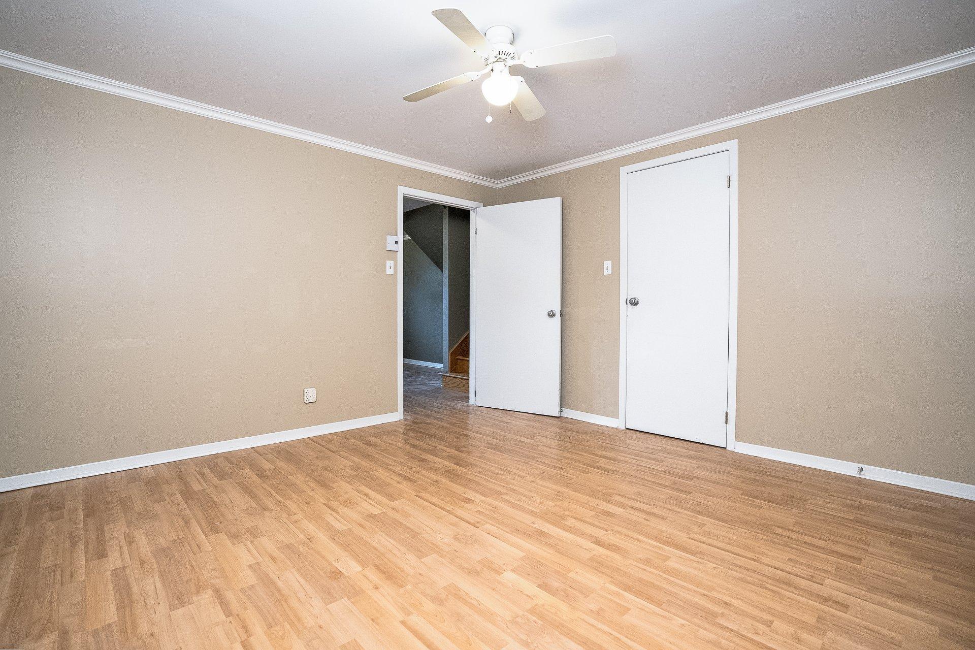 









5647


Rue Auclair

,
Brossard,




QC
J4Z1J4

