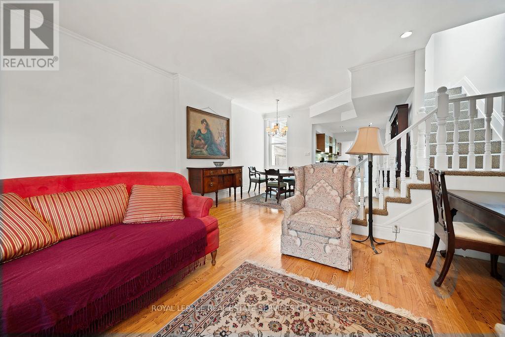 












206 BERKELEY STREET

,
Toronto,




Ontario
M5A2X4

