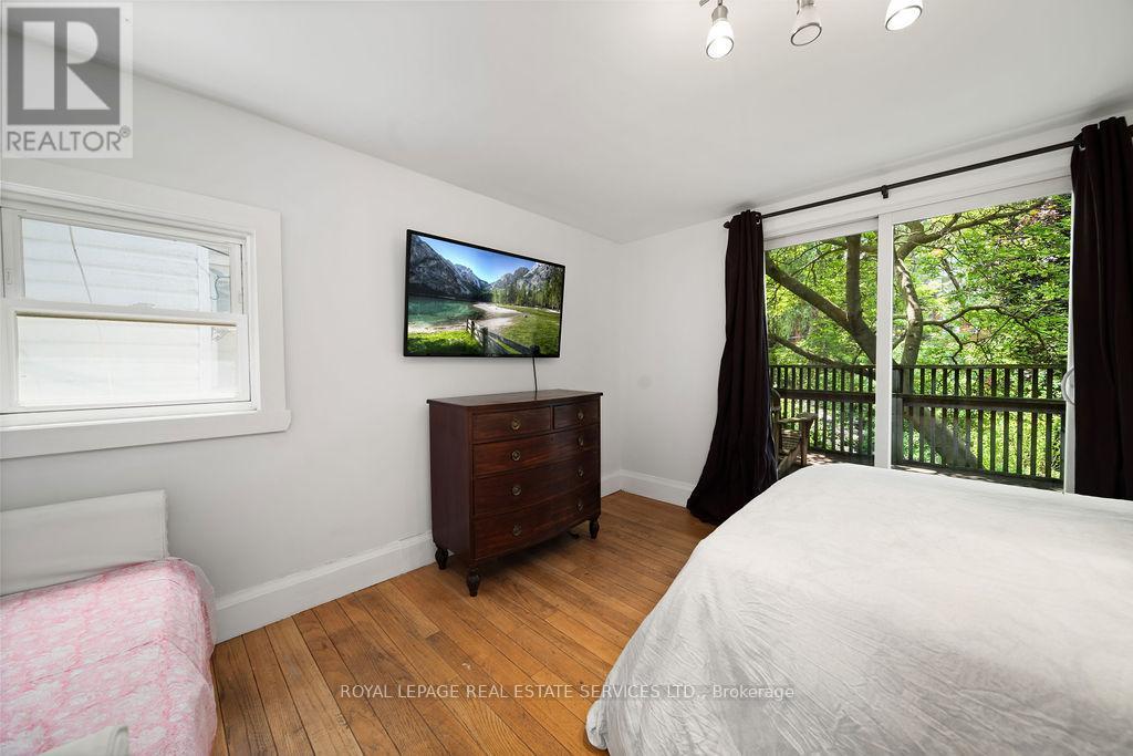 












206 BERKELEY STREET

,
Toronto,




Ontario
M5A2X4

