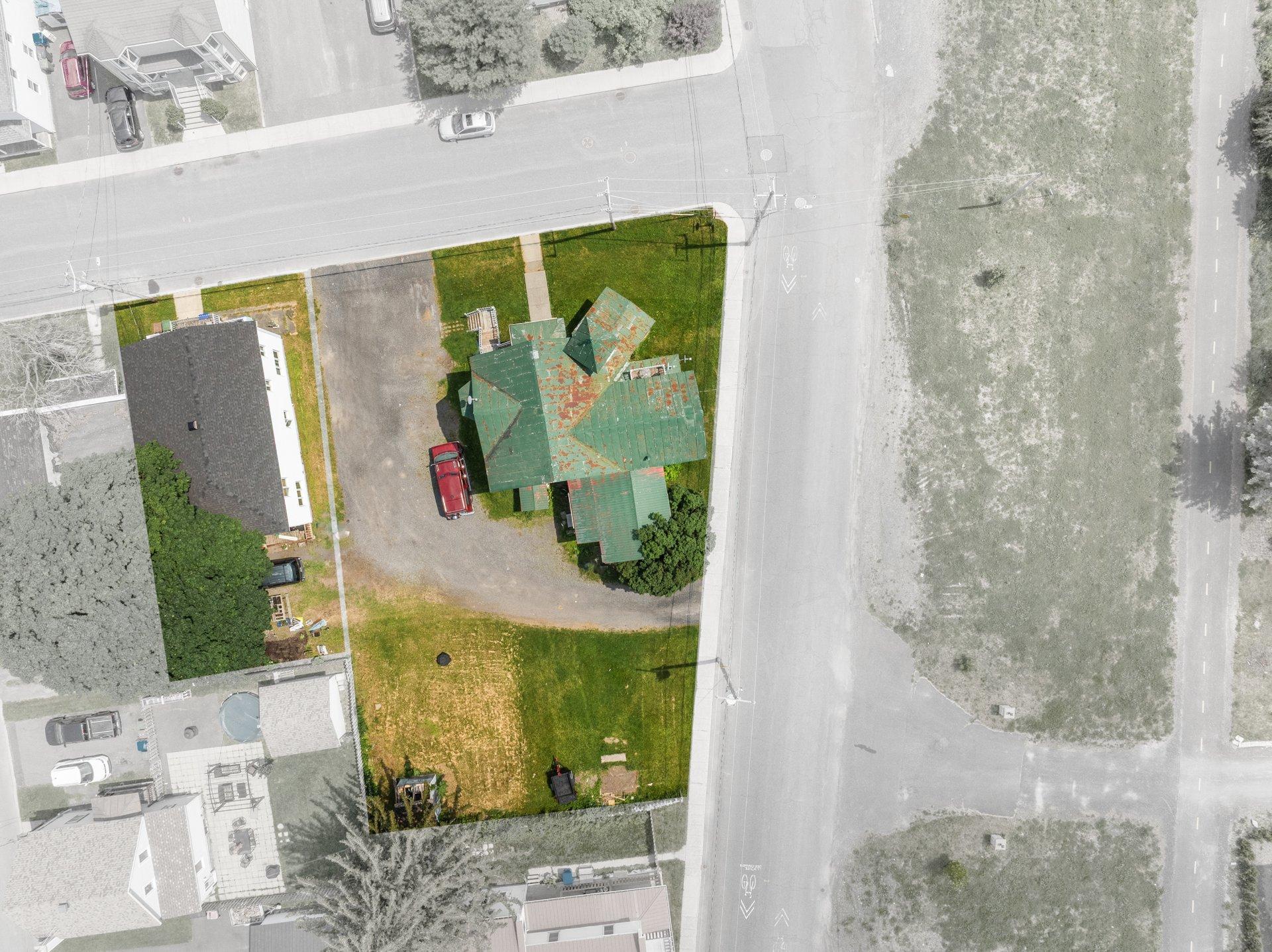 









838


Rue St-Charles

,
Marieville,







QC
J3M1N9

