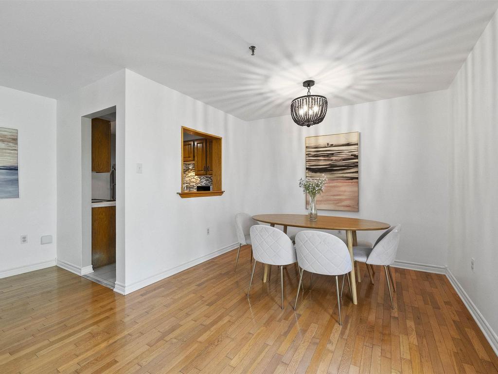 












204 159 Farnham Gate

,
Clayton Park,




NS
B3M 4A3

