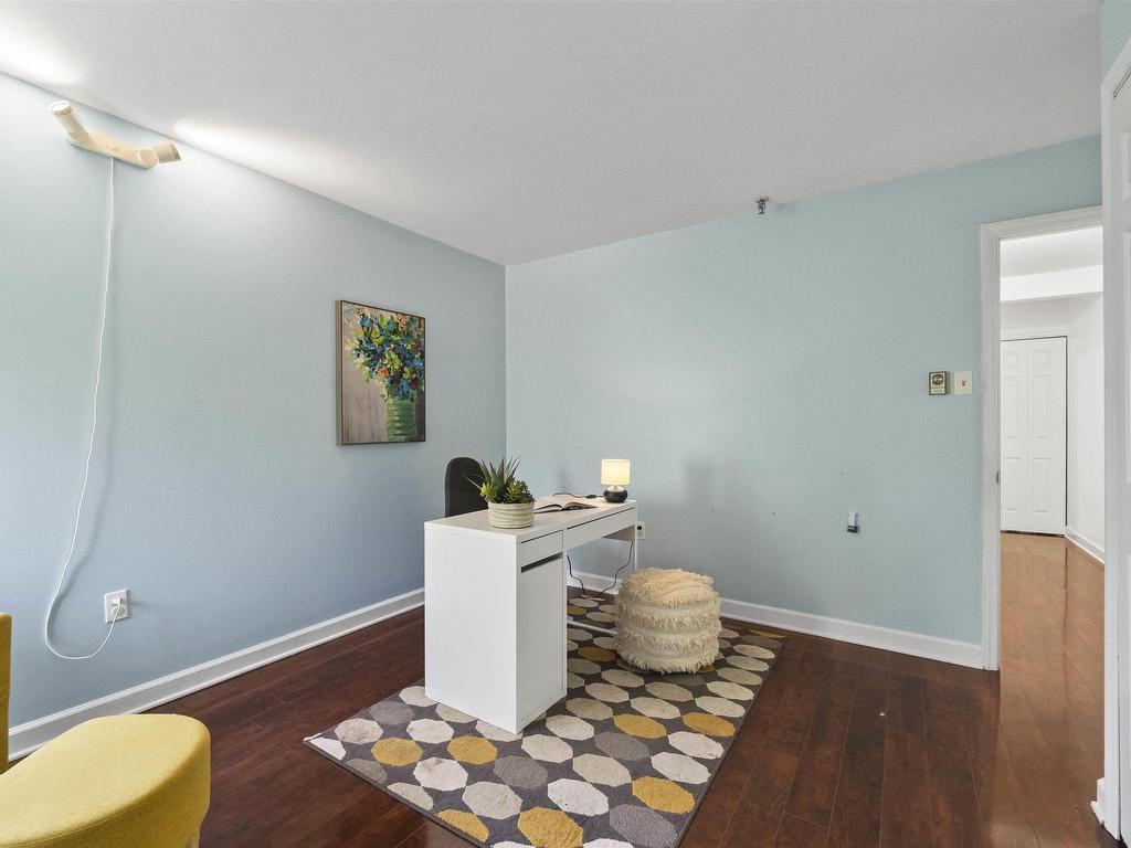 












204 159 Farnham Gate

,
Clayton Park,




NS
B3M 4A3

