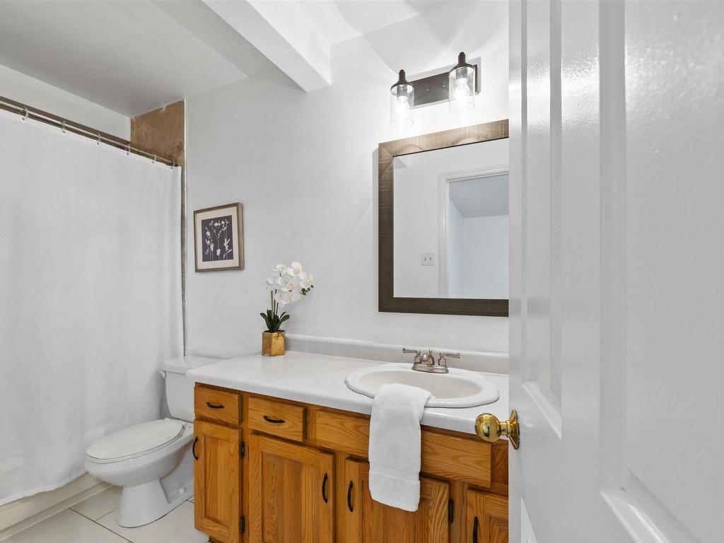 












204 159 Farnham Gate

,
Clayton Park,




NS
B3M 4A3

