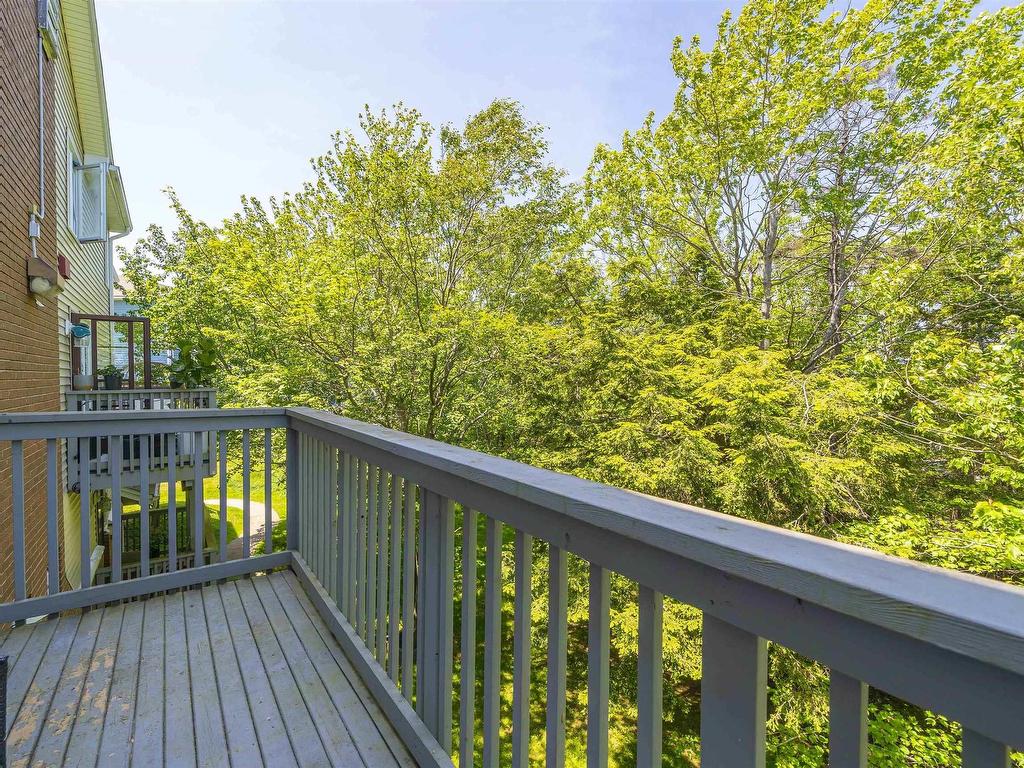 












204 159 Farnham Gate

,
Clayton Park,




NS
B3M 4A3

