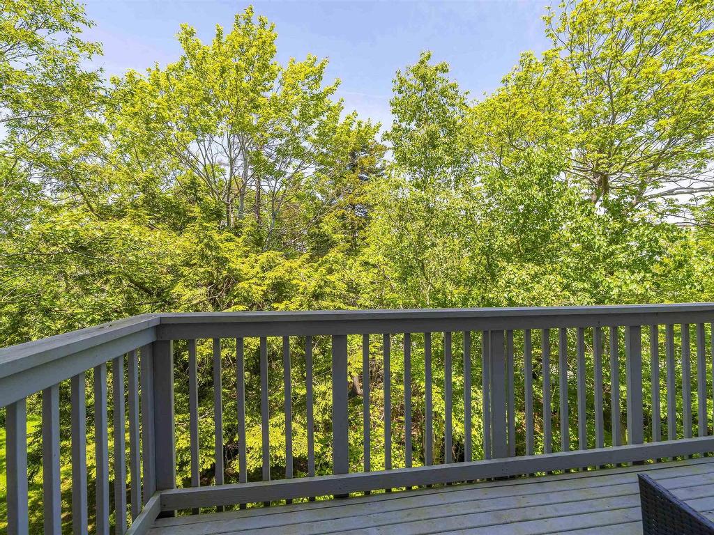 












204 159 Farnham Gate

,
Clayton Park,




NS
B3M 4A3

