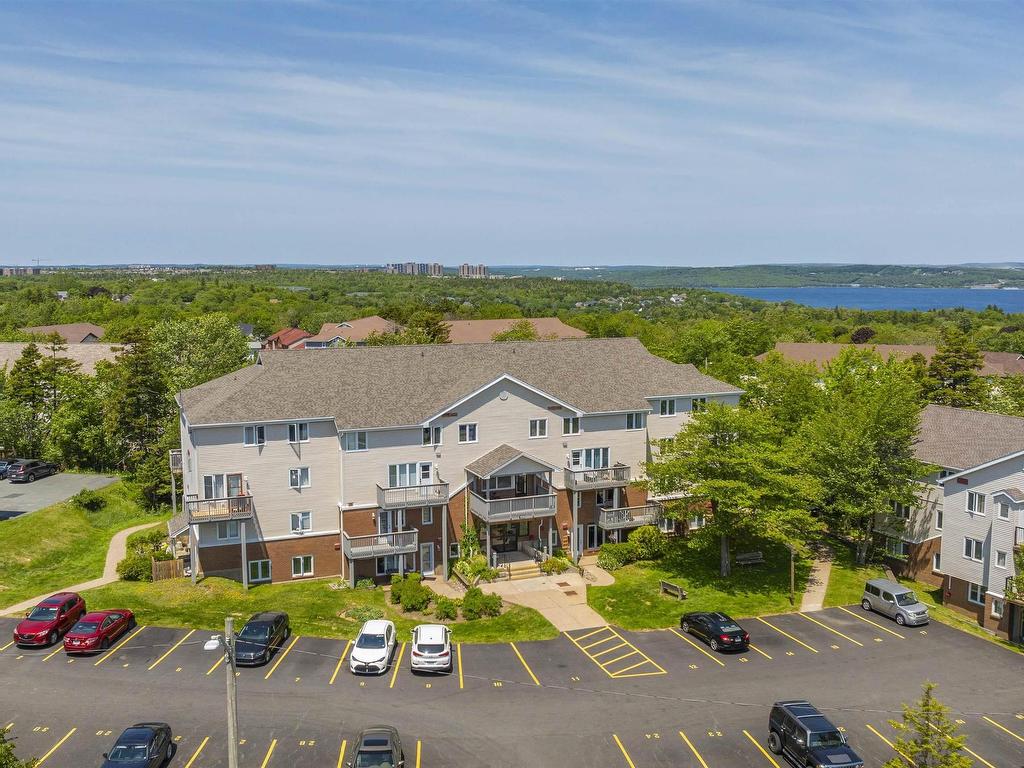 












204 159 Farnham Gate

,
Clayton Park,




NS
B3M 4A3


