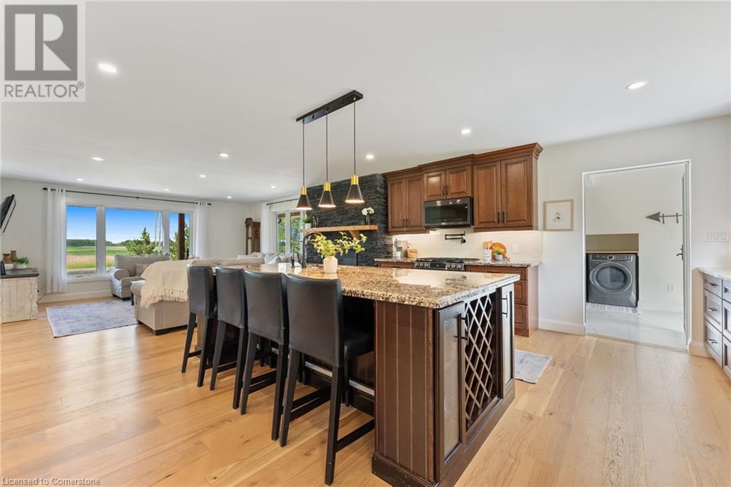 












6251 WALKERS Road

,
Glanbrook,




Ontario
L0R1W0

