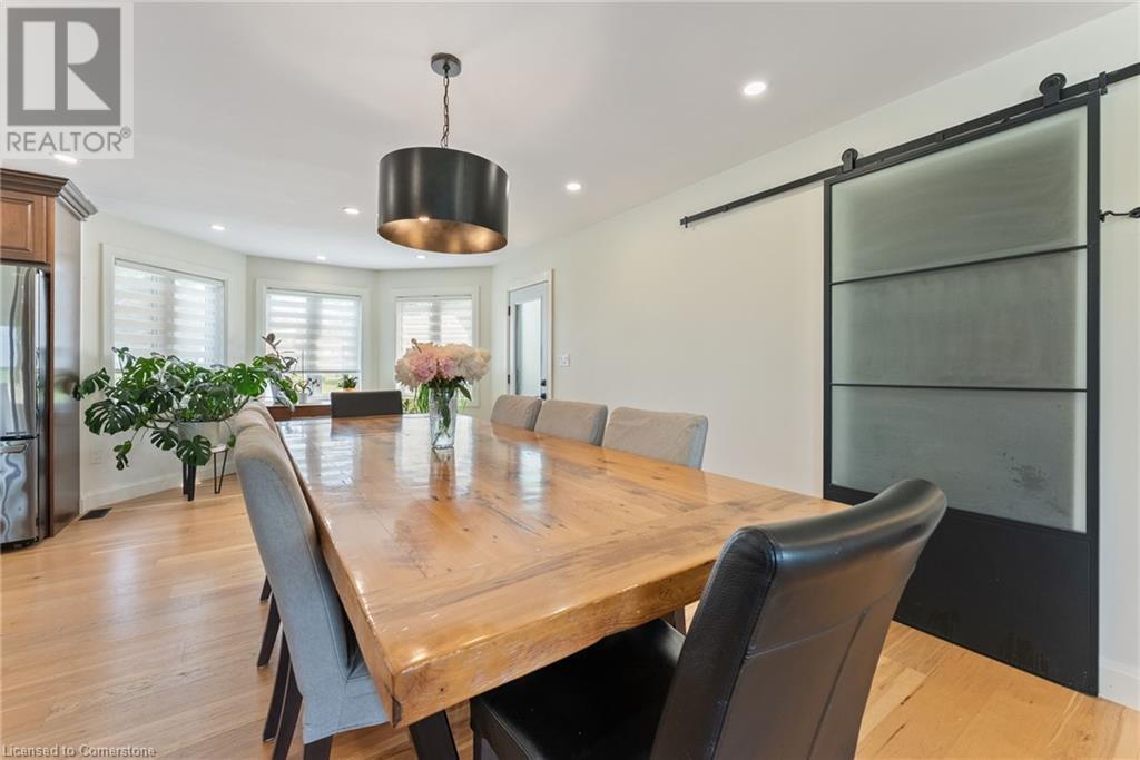 












6251 WALKERS Road

,
Glanbrook,




Ontario
L0R1W0


