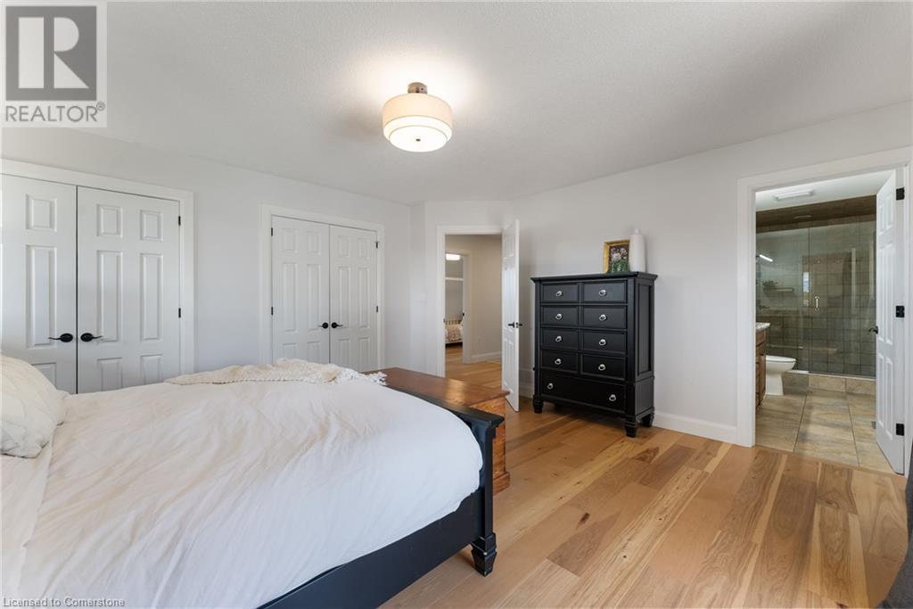












6251 WALKERS Road

,
Glanbrook,




Ontario
L0R1W0

