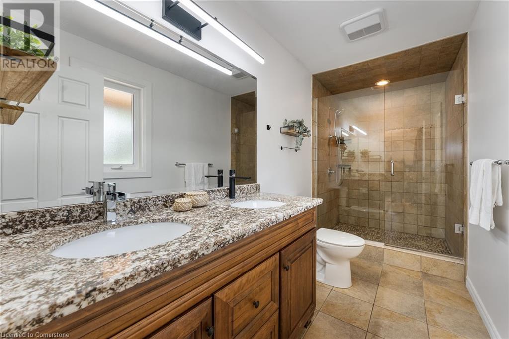 












6251 WALKERS Road

,
Glanbrook,




Ontario
L0R1W0

