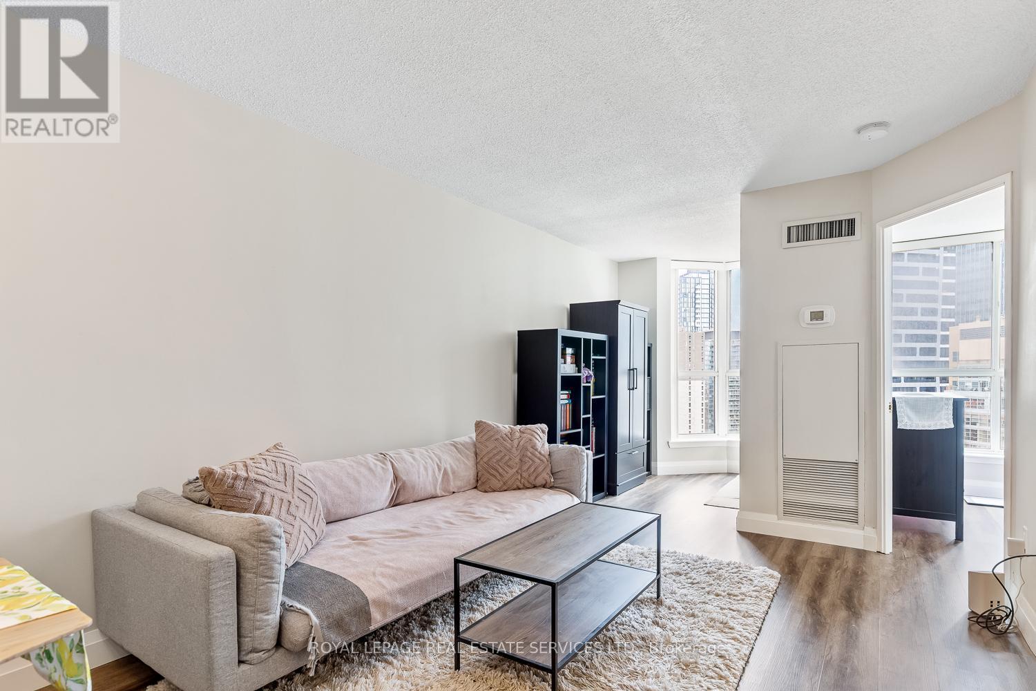 












1608 - 44 ST. JOSEPH STREET

,
Toronto,




Ontario
M4Y2W4

