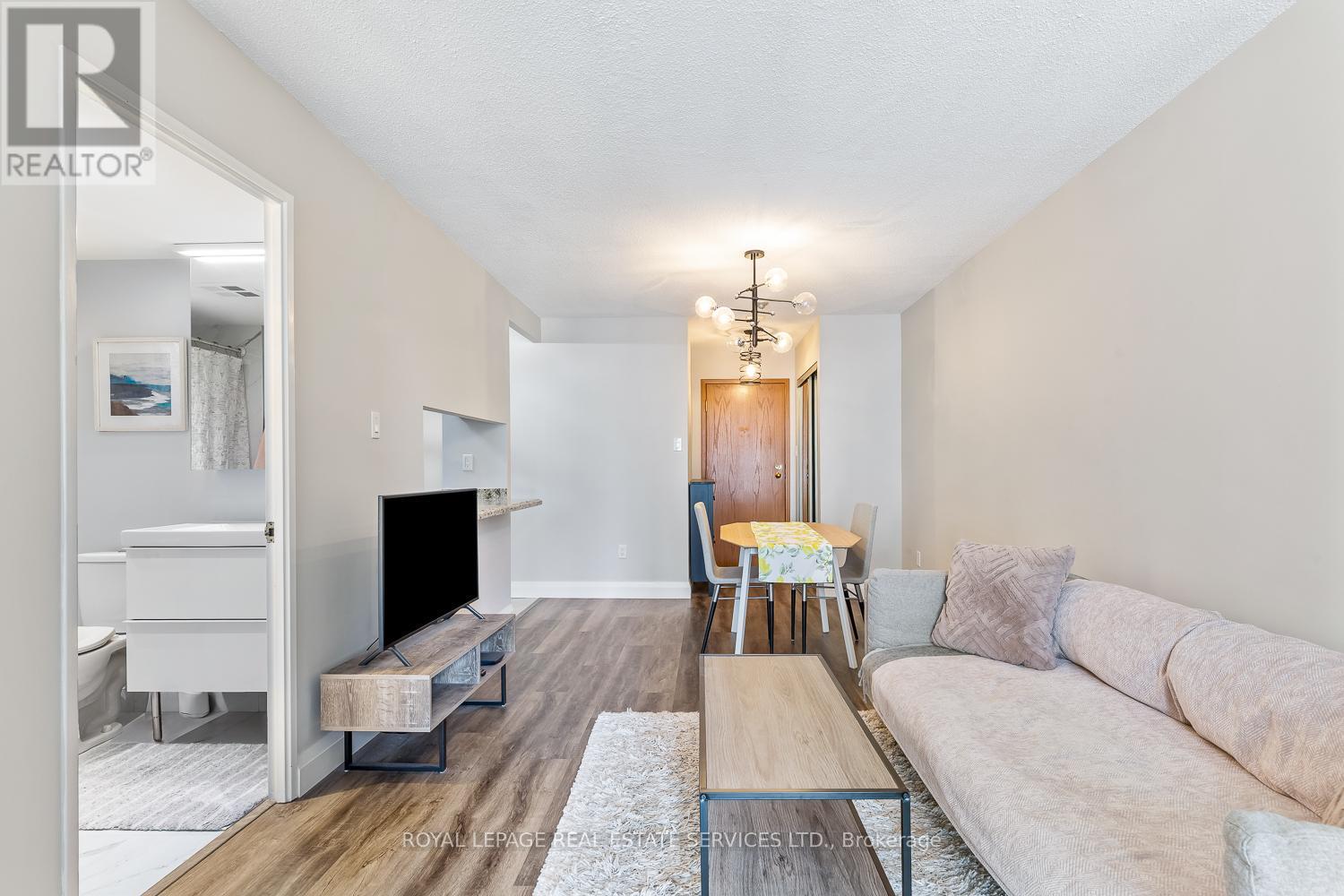 












1608 - 44 ST. JOSEPH STREET

,
Toronto,




Ontario
M4Y2W4

