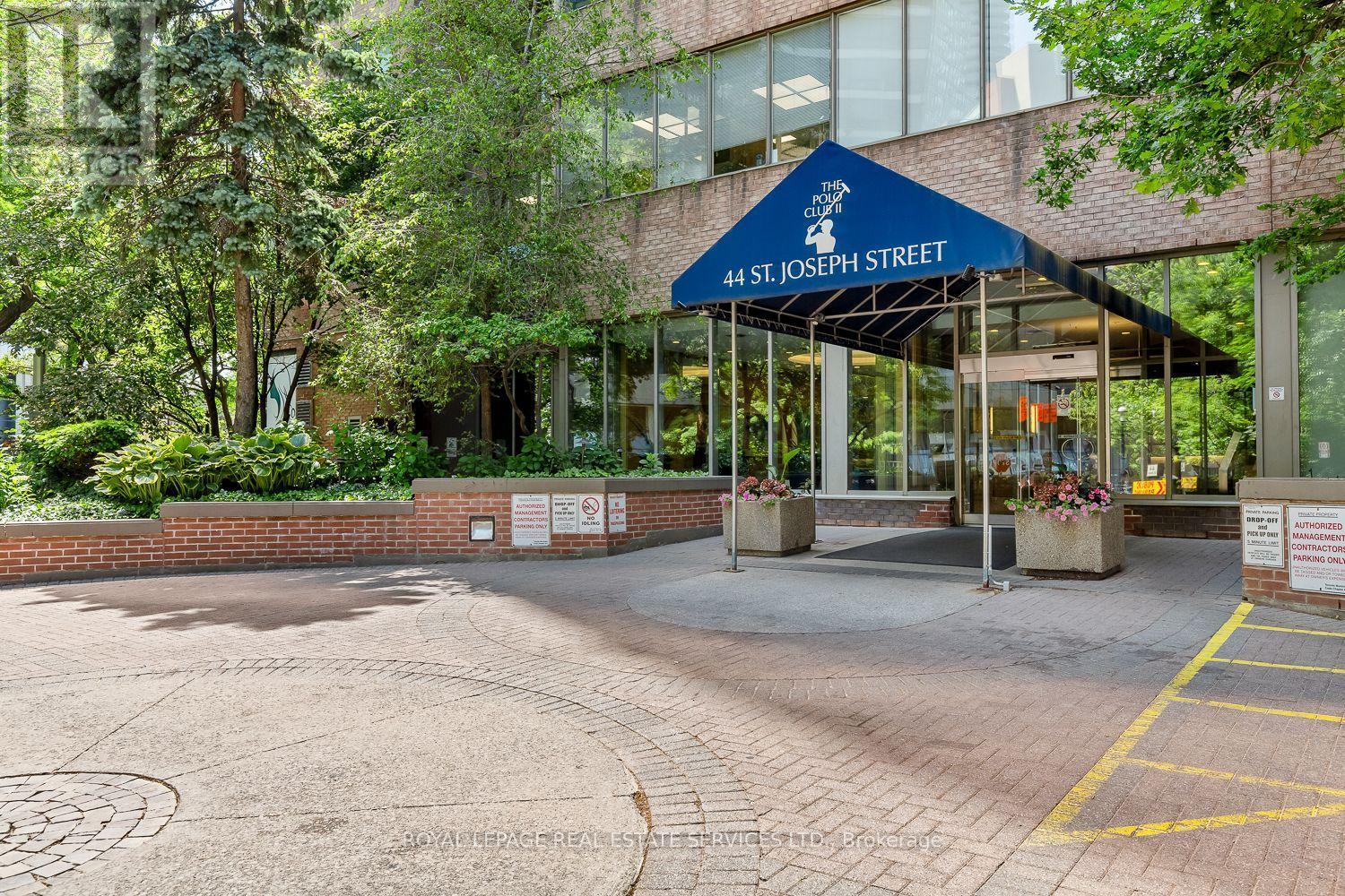 












1608 - 44 ST. JOSEPH STREET

,
Toronto,




Ontario
M4Y2W4

