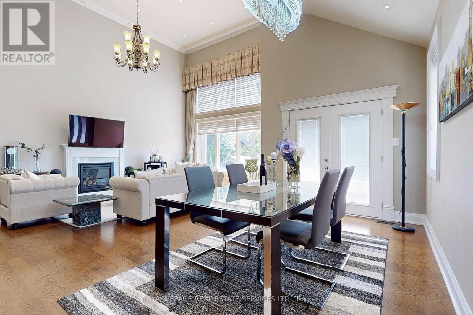 












149 COASTLINE DRIVE

,
Brampton,




Ontario
L6Y0S3


