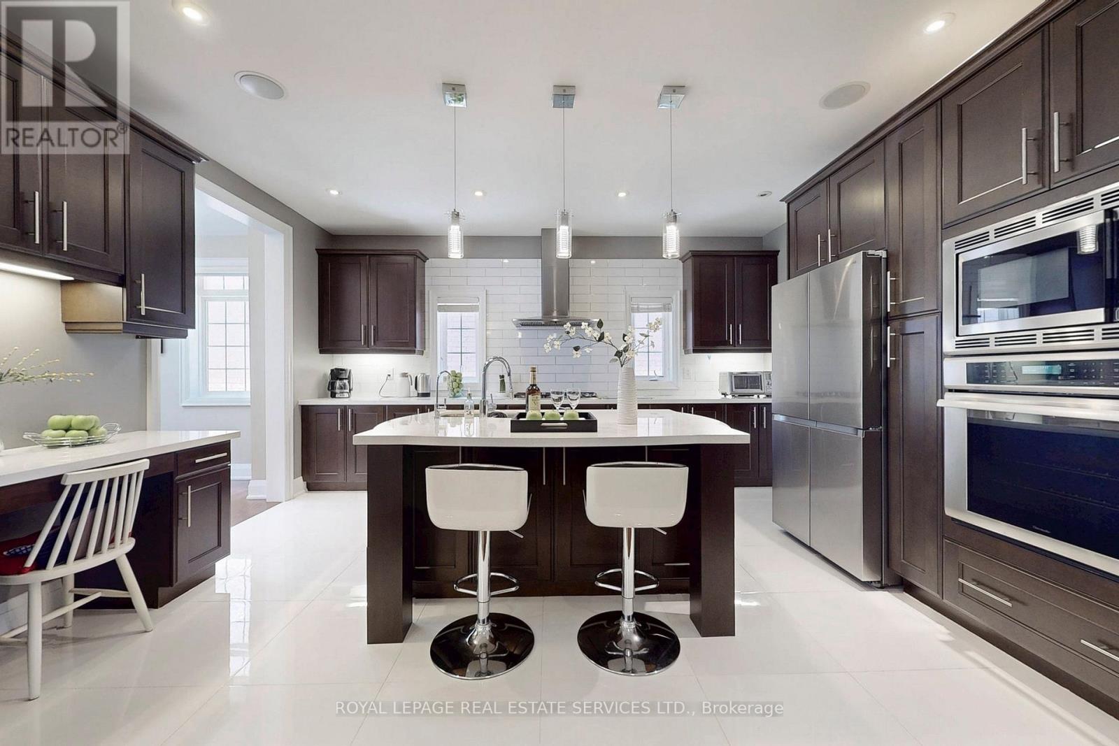 












149 COASTLINE DRIVE

,
Brampton,




Ontario
L6Y0S3

