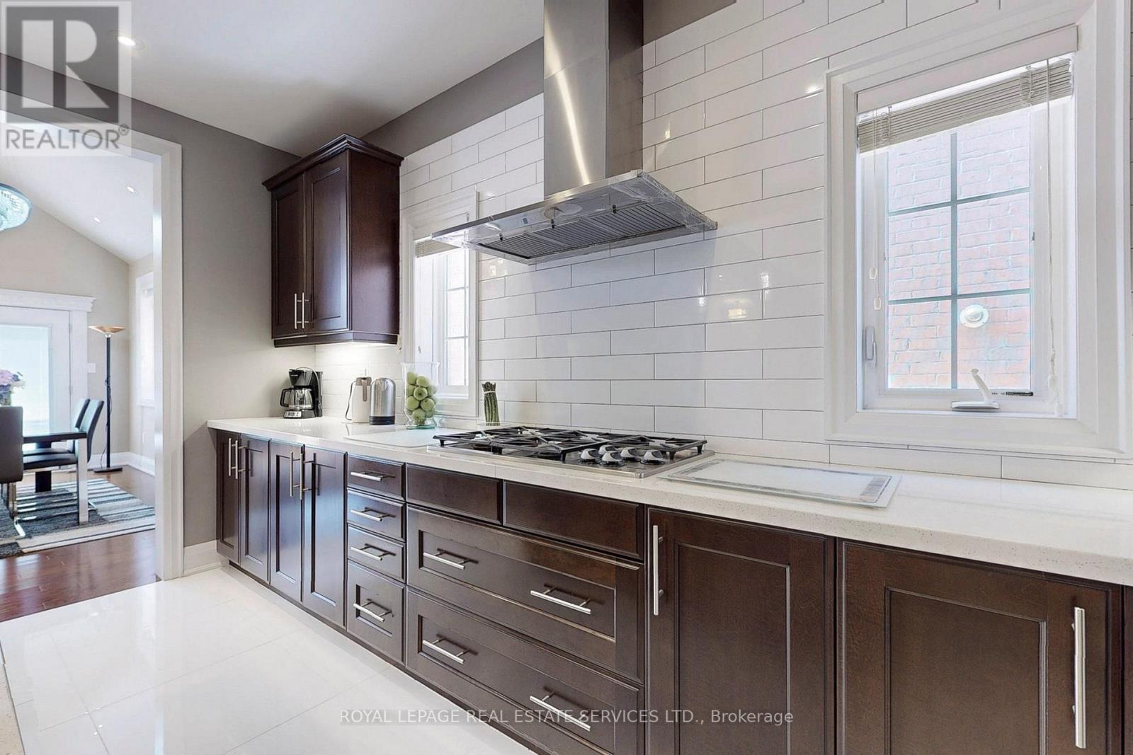 












149 COASTLINE DRIVE

,
Brampton,




Ontario
L6Y0S3

