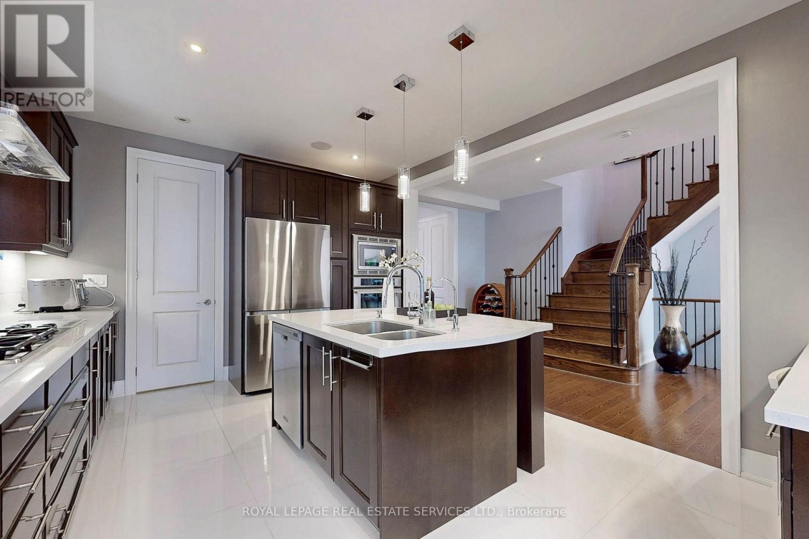 












149 COASTLINE DRIVE

,
Brampton,




Ontario
L6Y0S3

