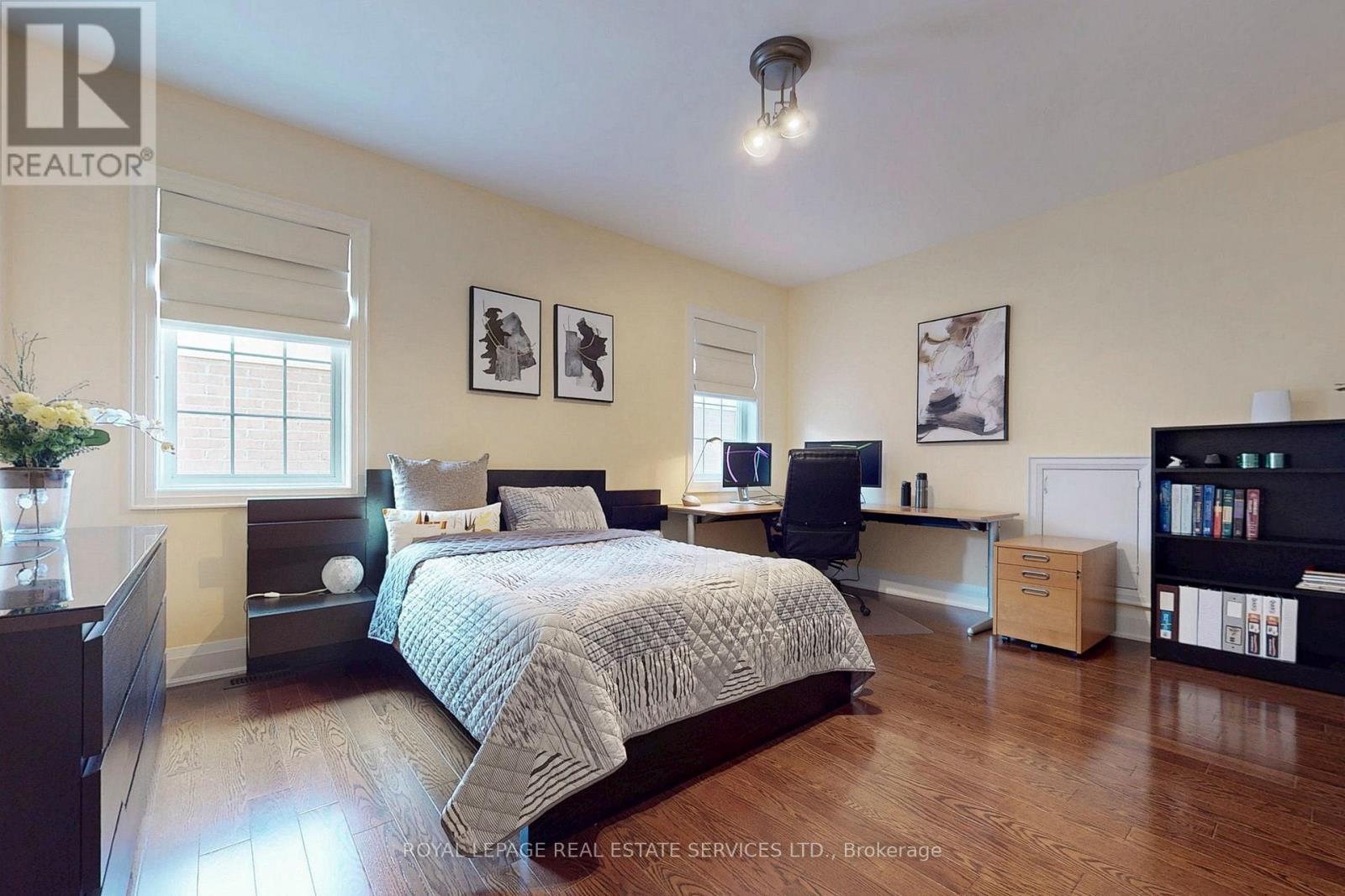 












149 COASTLINE DRIVE

,
Brampton,




Ontario
L6Y0S3

