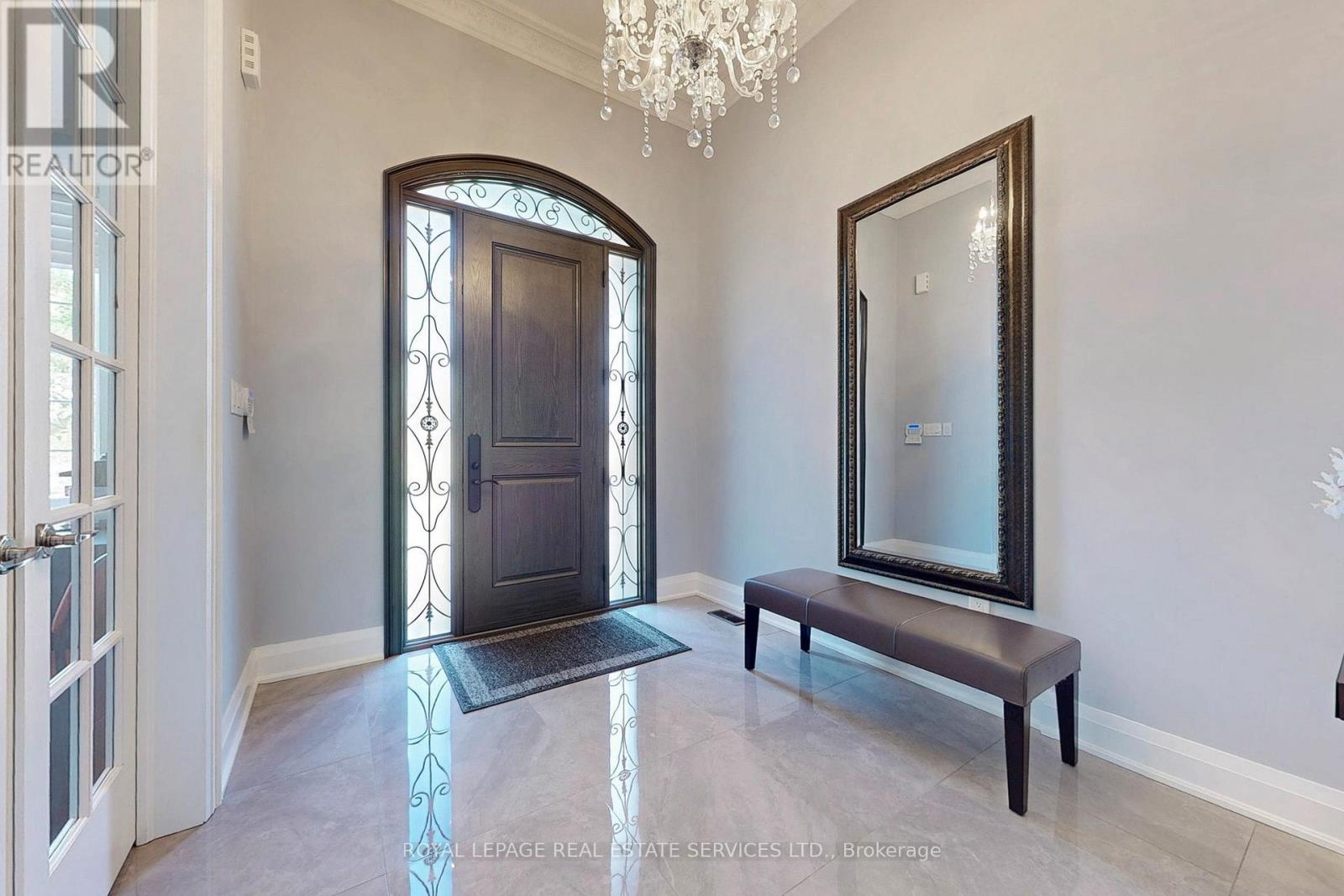 












149 COASTLINE DRIVE

,
Brampton,




Ontario
L6Y0S3

