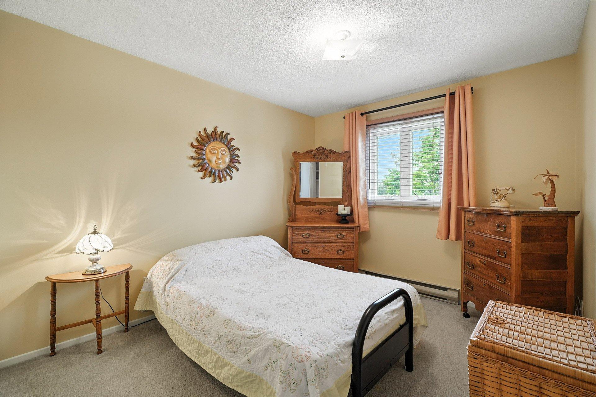 









251


Rue A.-Primeau

,
Gatineau (Gatineau),




QC
J8R2H4

