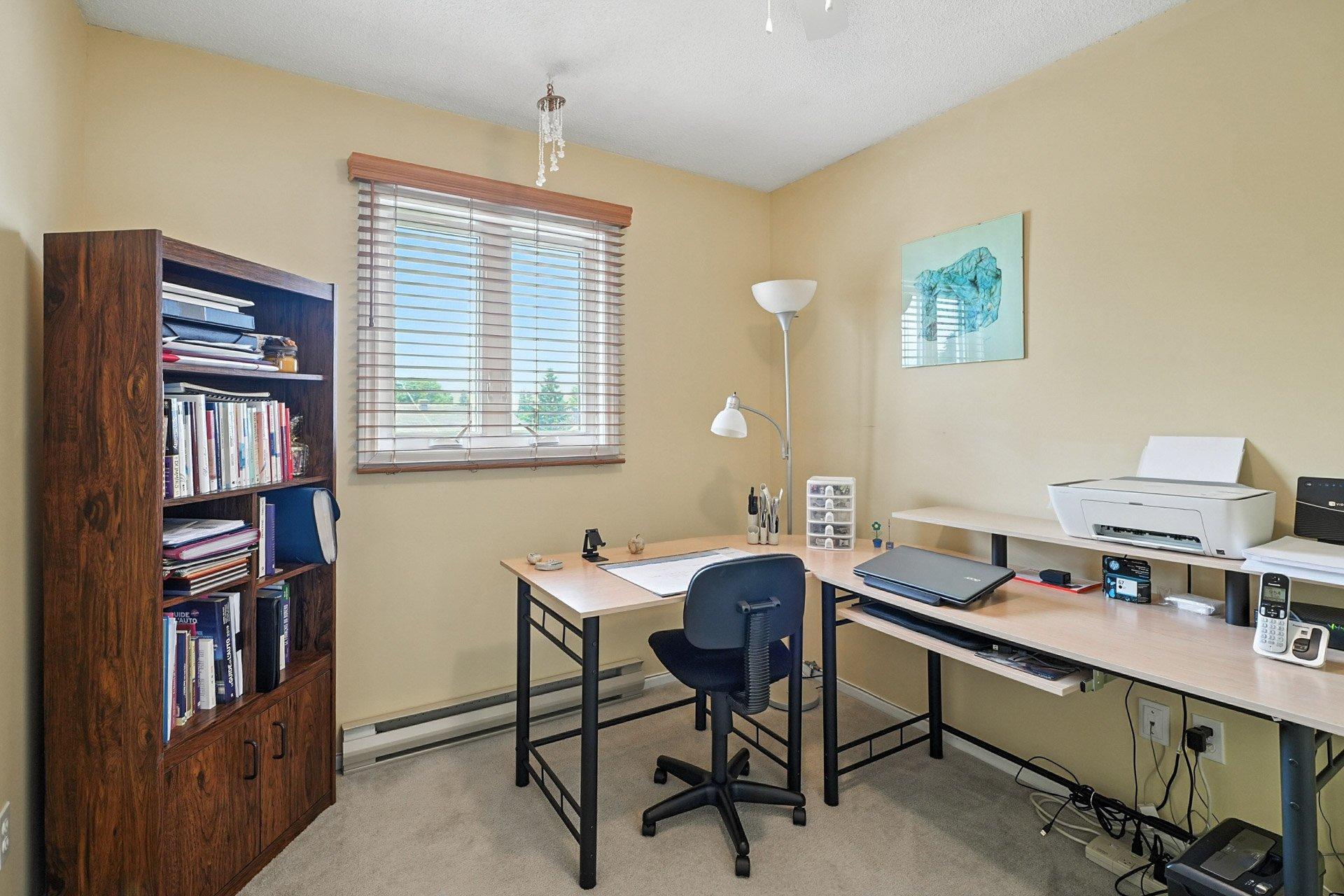 









251


Rue A.-Primeau

,
Gatineau (Gatineau),




QC
J8R2H4


