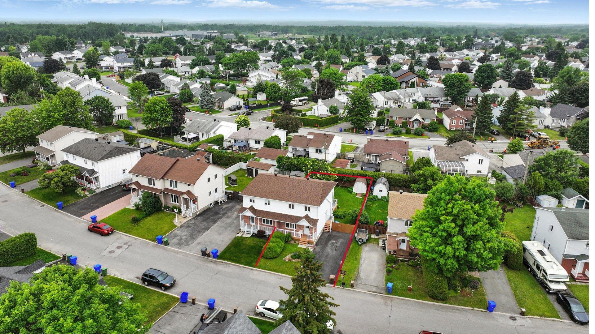 









251


Rue A.-Primeau

,
Gatineau (Gatineau),




QC
J8R2H4


