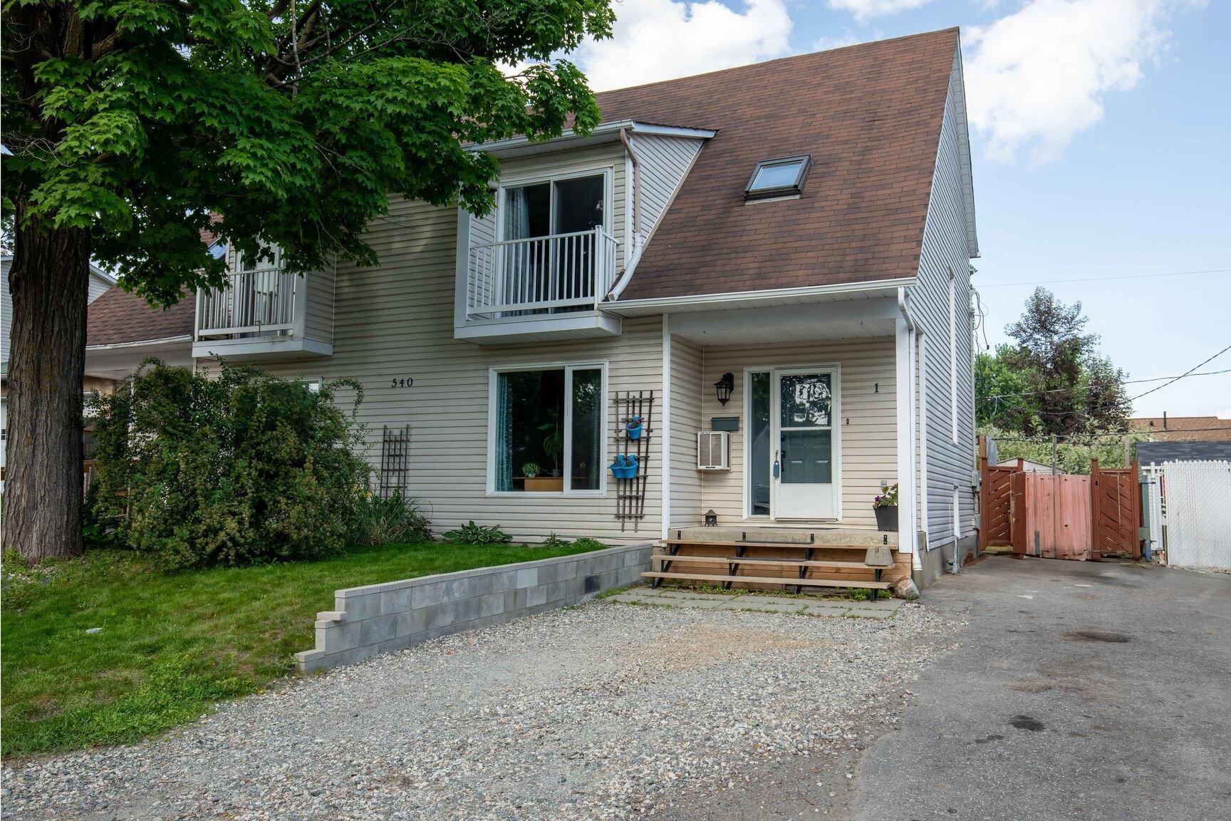 









540


Rue des Martinets

, 1,
Gatineau (Gatineau),




QC
J8R1A9

