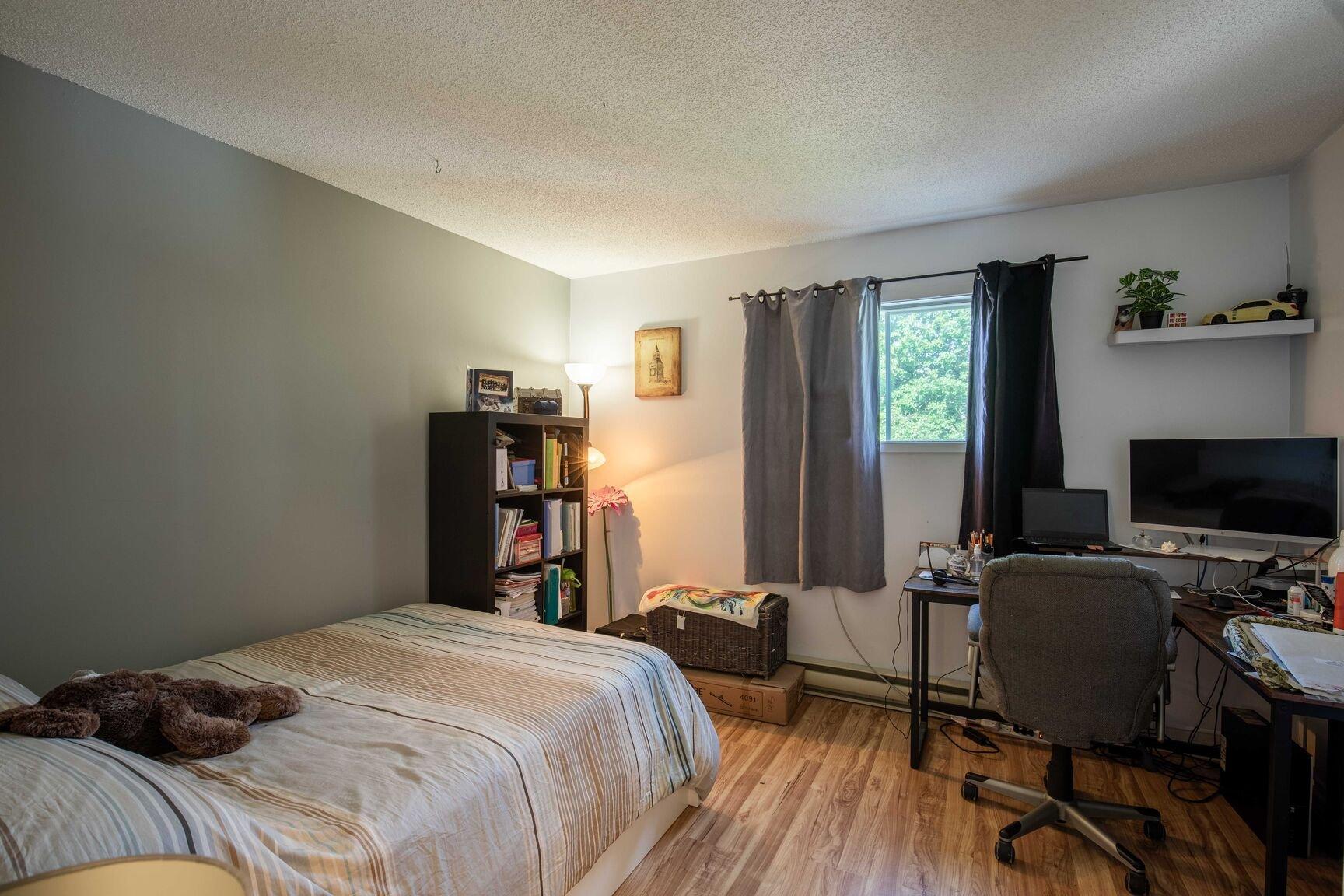 









540


Rue des Martinets

, 1,
Gatineau (Gatineau),




QC
J8R1A9

