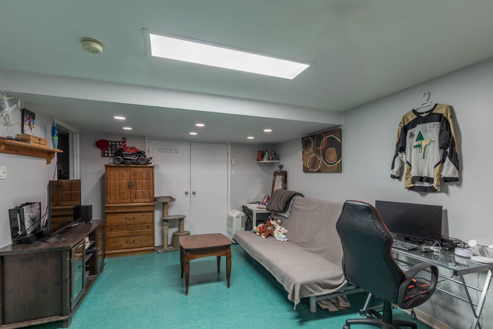 









540


Rue des Martinets

, 1,
Gatineau (Gatineau),




QC
J8R1A9

