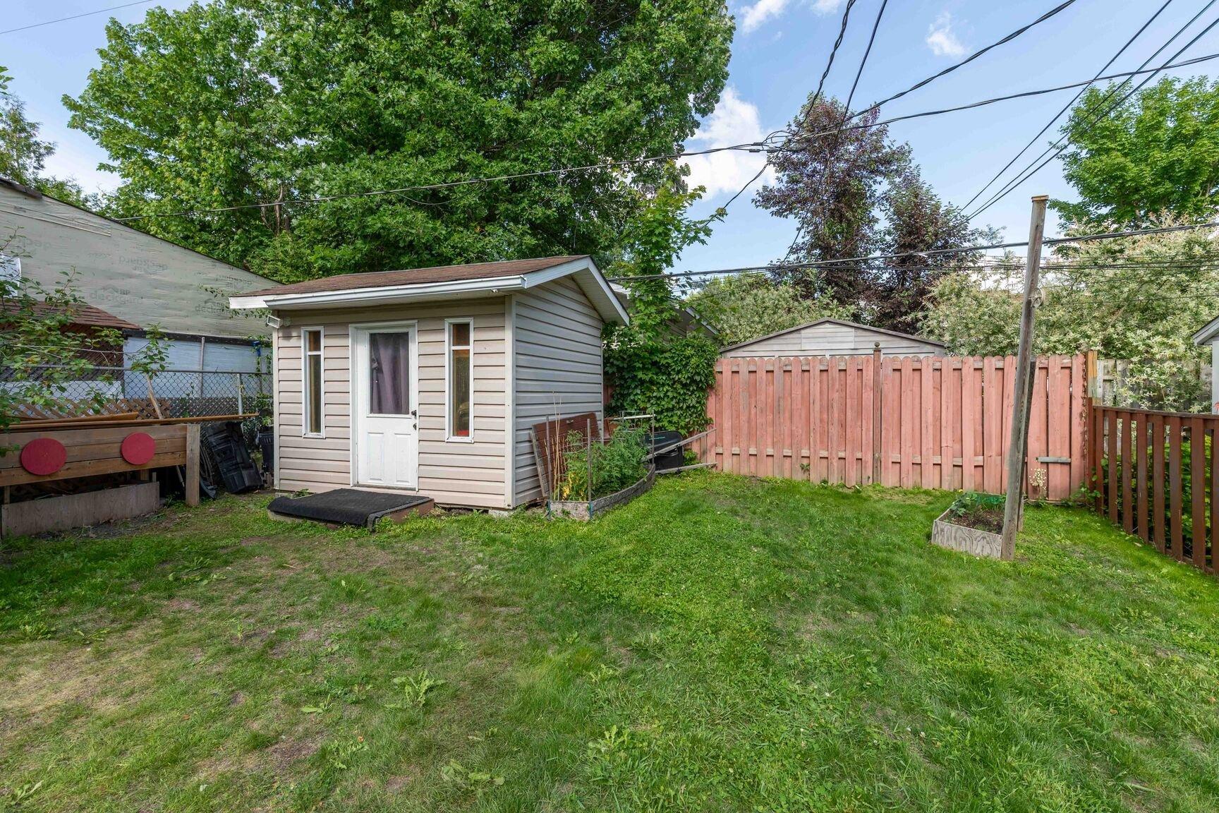 









540


Rue des Martinets

, 1,
Gatineau (Gatineau),




QC
J8R1A9

