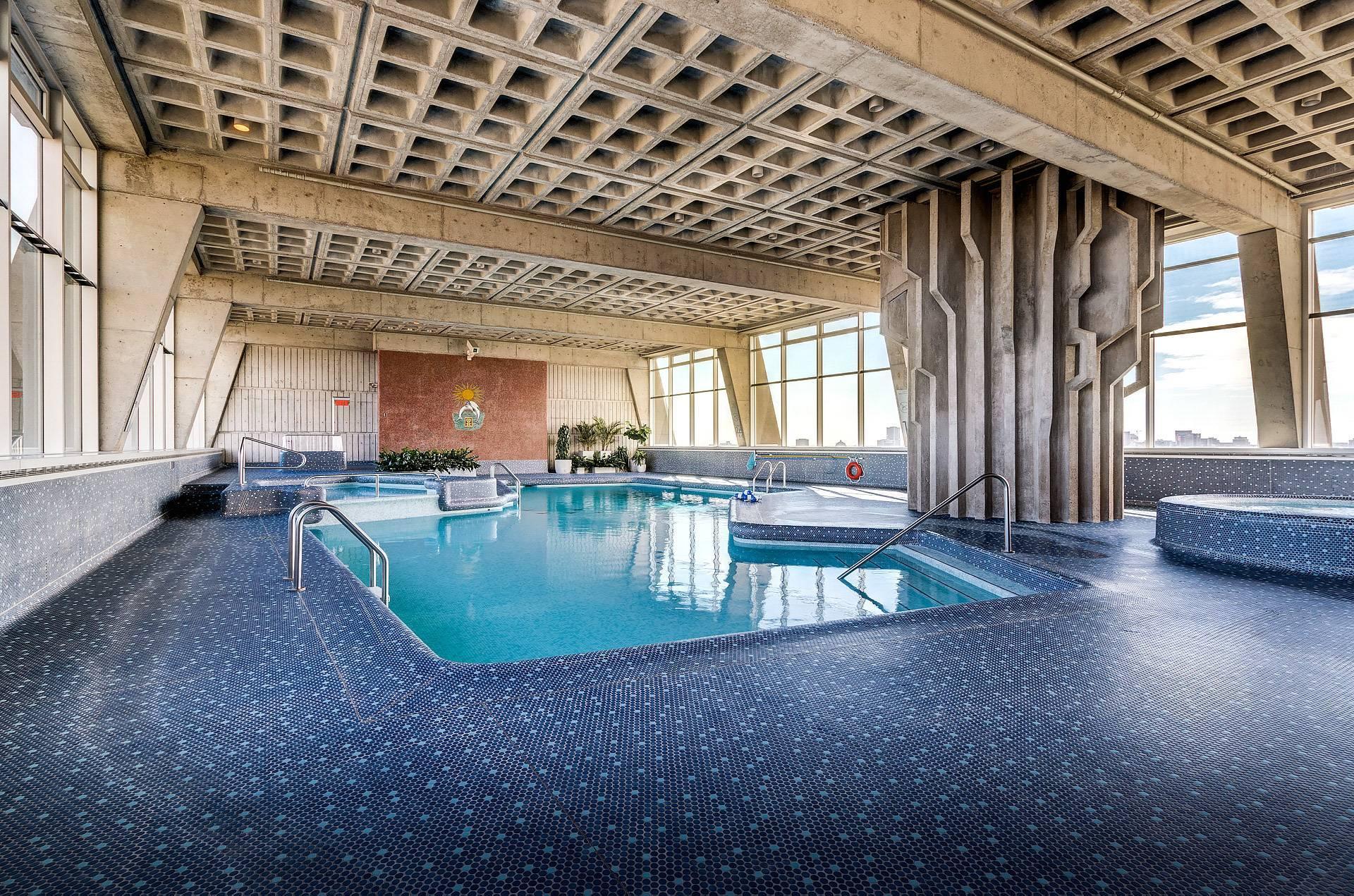 









3535


Av. Papineau

, 714,
Montréal (Le Plateau-Mont-Royal),




QC
H2K4J9

