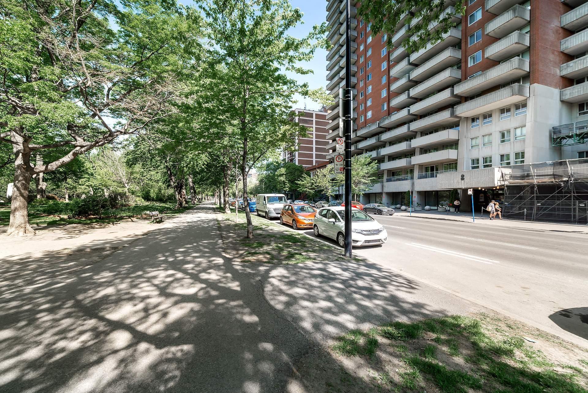 









3535


Av. Papineau

, 714,
Montréal (Le Plateau-Mont-Royal),




QC
H2K4J9

