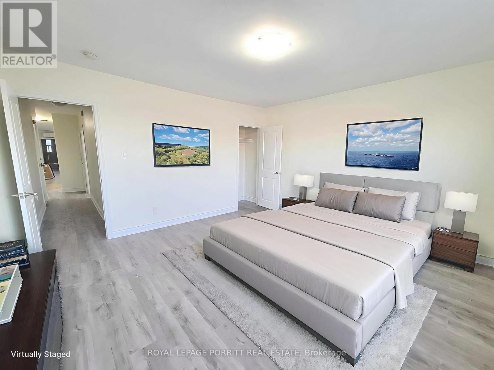 












2 - 3523 LAKE SHORE BOULEVARD W

,
Toronto,




Ontario
M8W1N5

