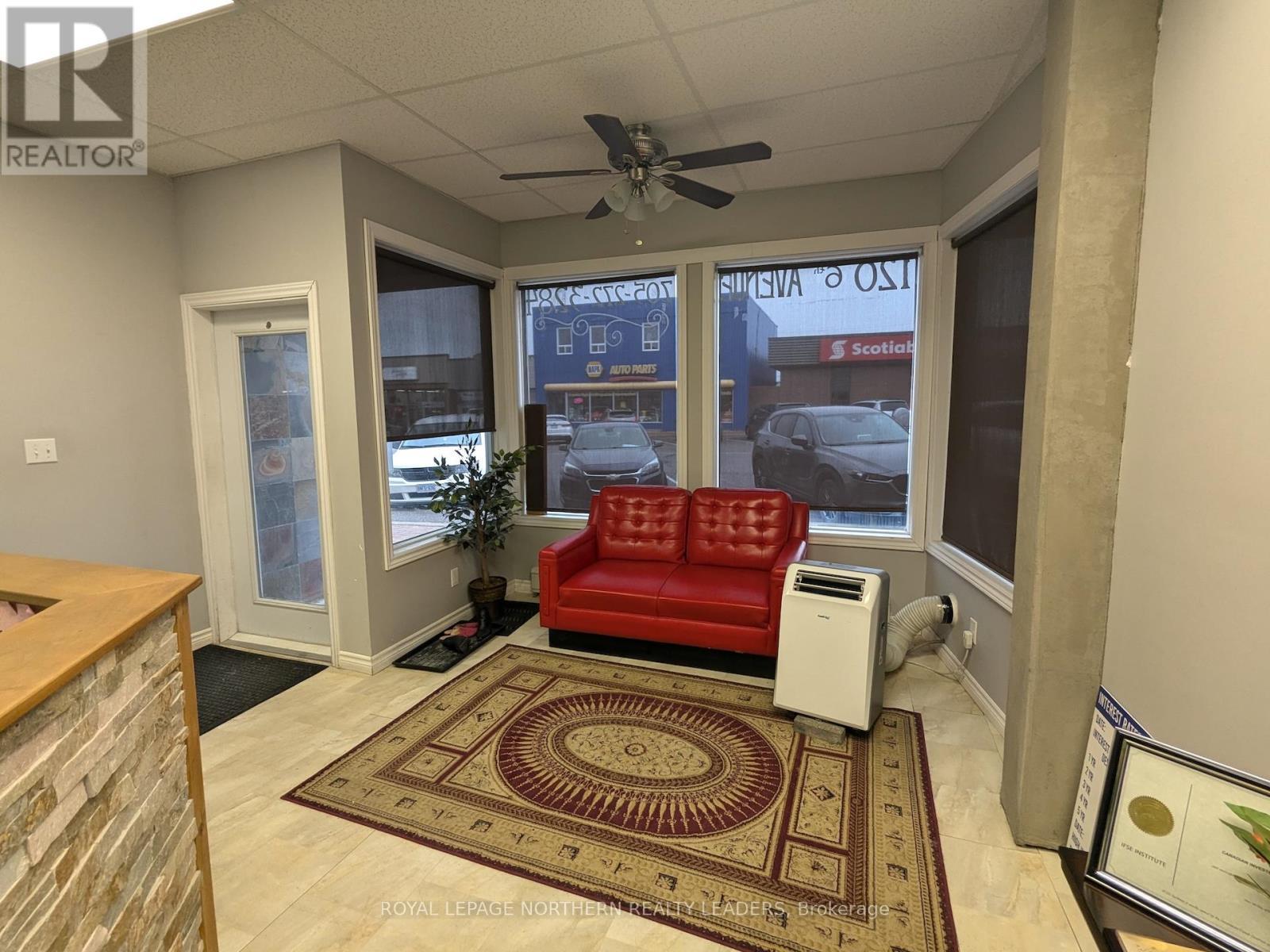 












1 - 120 SIXTH AVENUE

,
Cochrane,




Ontario
P0L1C0

