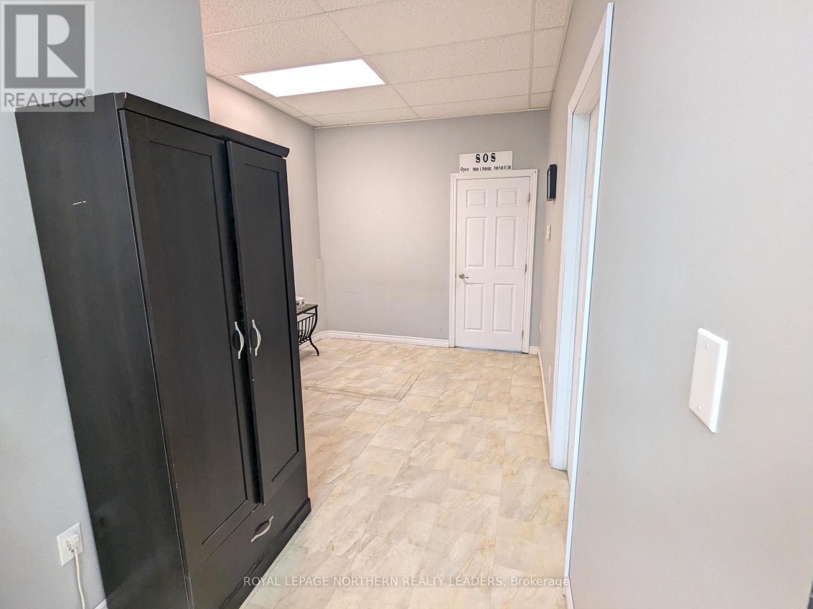 












1 - 120 SIXTH AVENUE

,
Cochrane,




Ontario
P0L1C0


