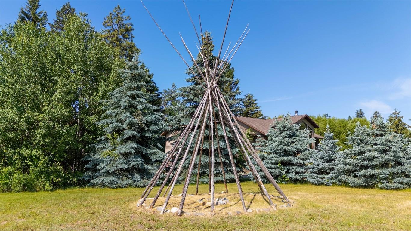









3053


Wardner Fort Steele

Road,
Fort Steele,




BC
V0B 1N0

