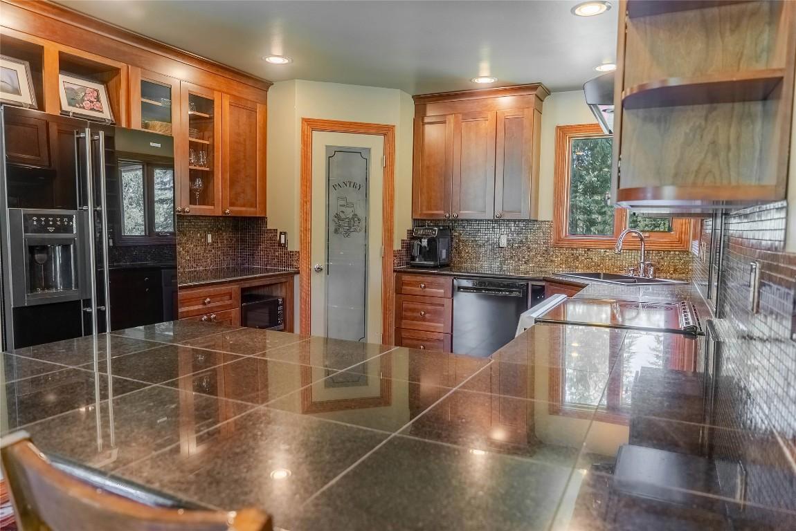









3053


Wardner Fort Steele

Road,
Fort Steele,




BC
V0B 1N0


