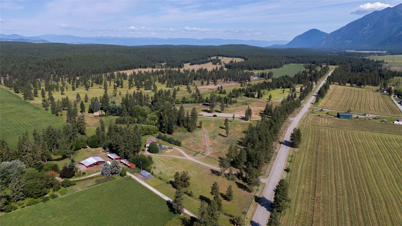 









3053


Wardner Fort Steele

Road,
Fort Steele,




BC
V0B 1N0

