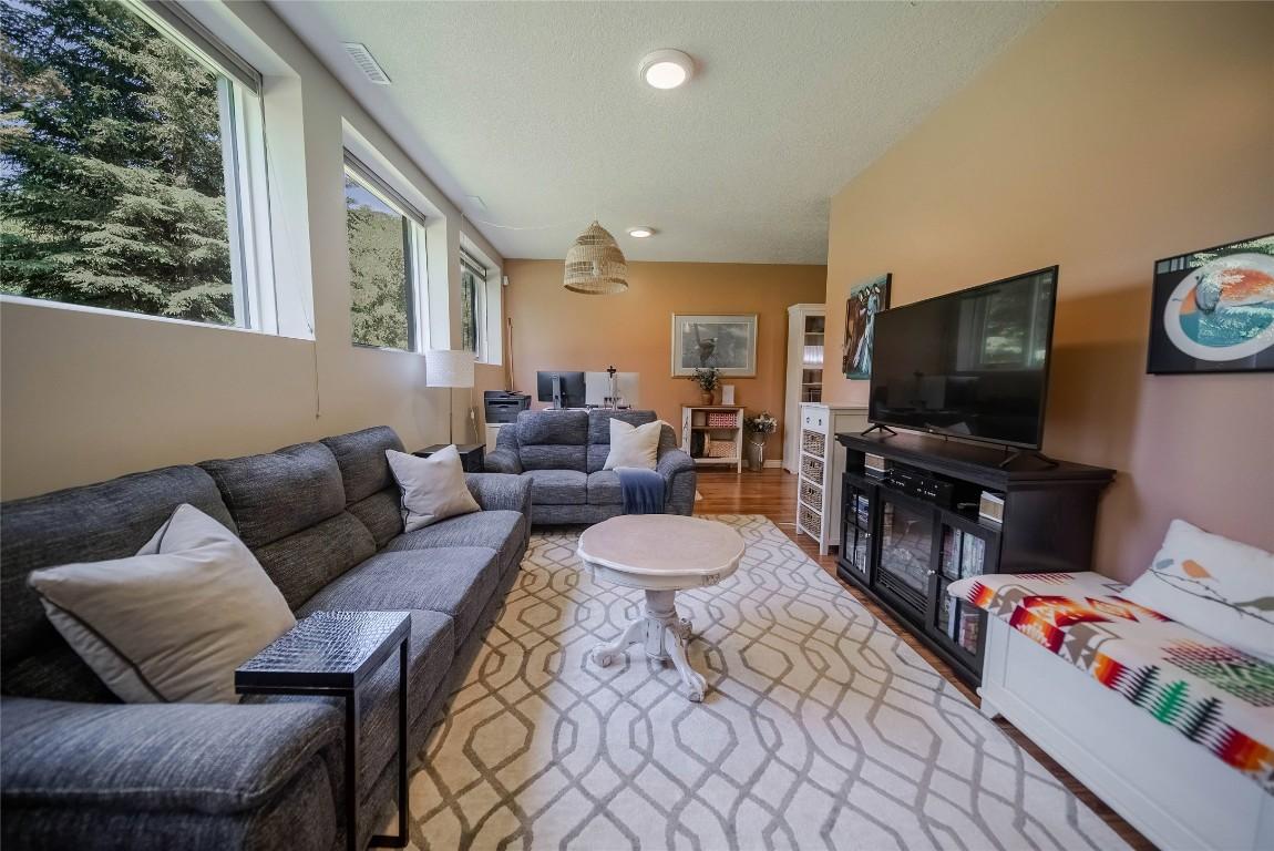 









3053


Wardner Fort Steele

Road,
Fort Steele,




BC
V0B 1N0

