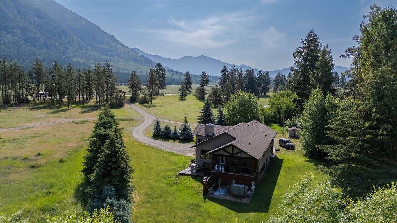 









3053


Wardner Fort Steele

Road,
Fort Steele,




BC
V0B 1N0

