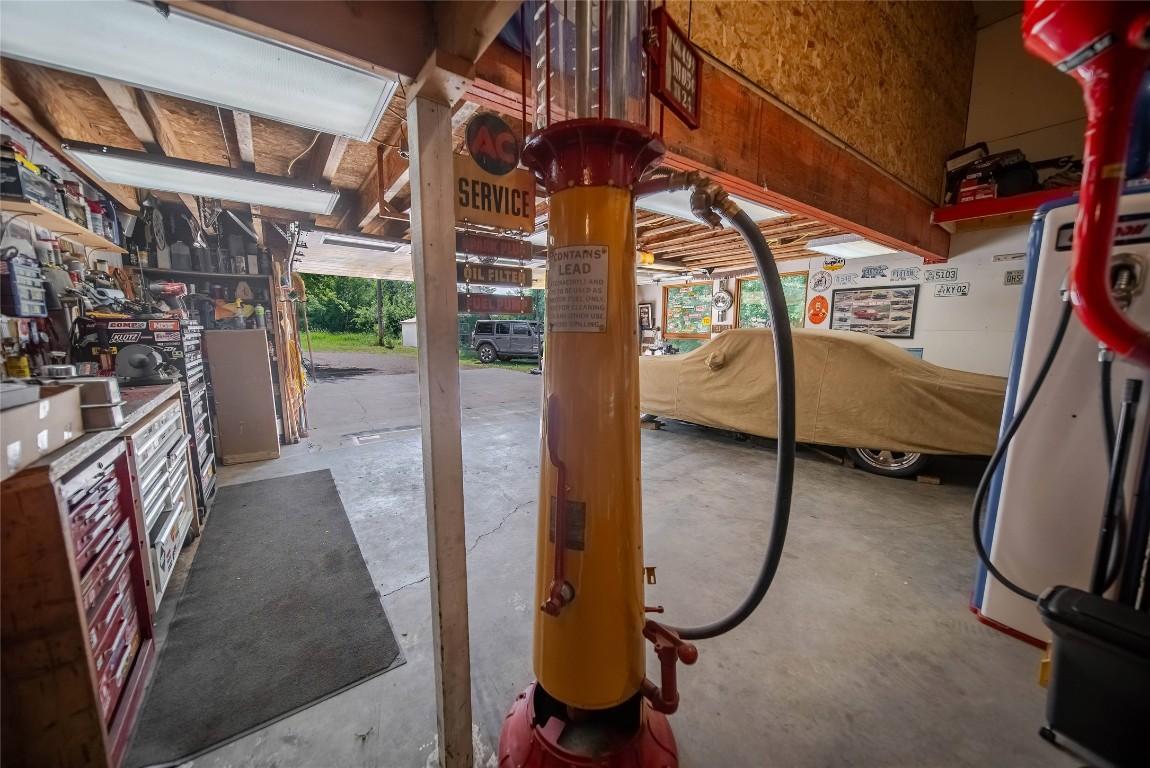 









3053


Wardner Fort Steele

Road,
Fort Steele,




BC
V0B 1N0

