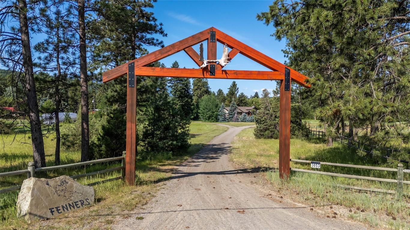 









3053


Wardner Fort Steele

Road,
Fort Steele,




BC
V0B 1N0

