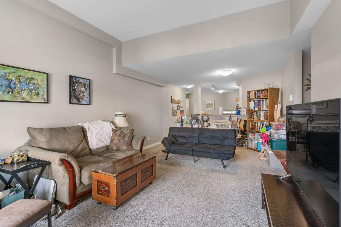 









515


Houghton

Road, 311,
Kelowna,




BC
V1X 8B9


